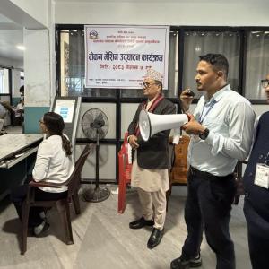 इटहरीबाट डिजिटल सेवा विस्तारः यातायात कार्यालयमा अनलाइन भुक्तानी र टोकन प्रणाली सुरु 