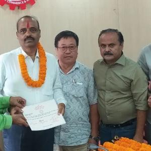 मोरङ उद्योग व्यापार संघमा नयाँ कार्यसमिति निर्विरोध निर्वाचित