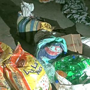 सुनसरीको कोशी गाउँपालिकाबाट एक लाख रुपियाँ बढीका भन्सार छलीका सामान बरामद, आवश्यक कारबाहीका लागि भन्सार कार्यालय पठाउने तयारी