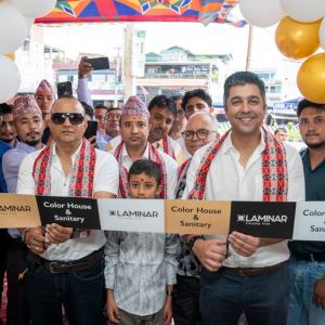 इटहरीमा लमिनारको नयाँ शोरुम उद्घाटन, टायल छनौट अब गुणस्तर र प्रयोगमा आधारित
