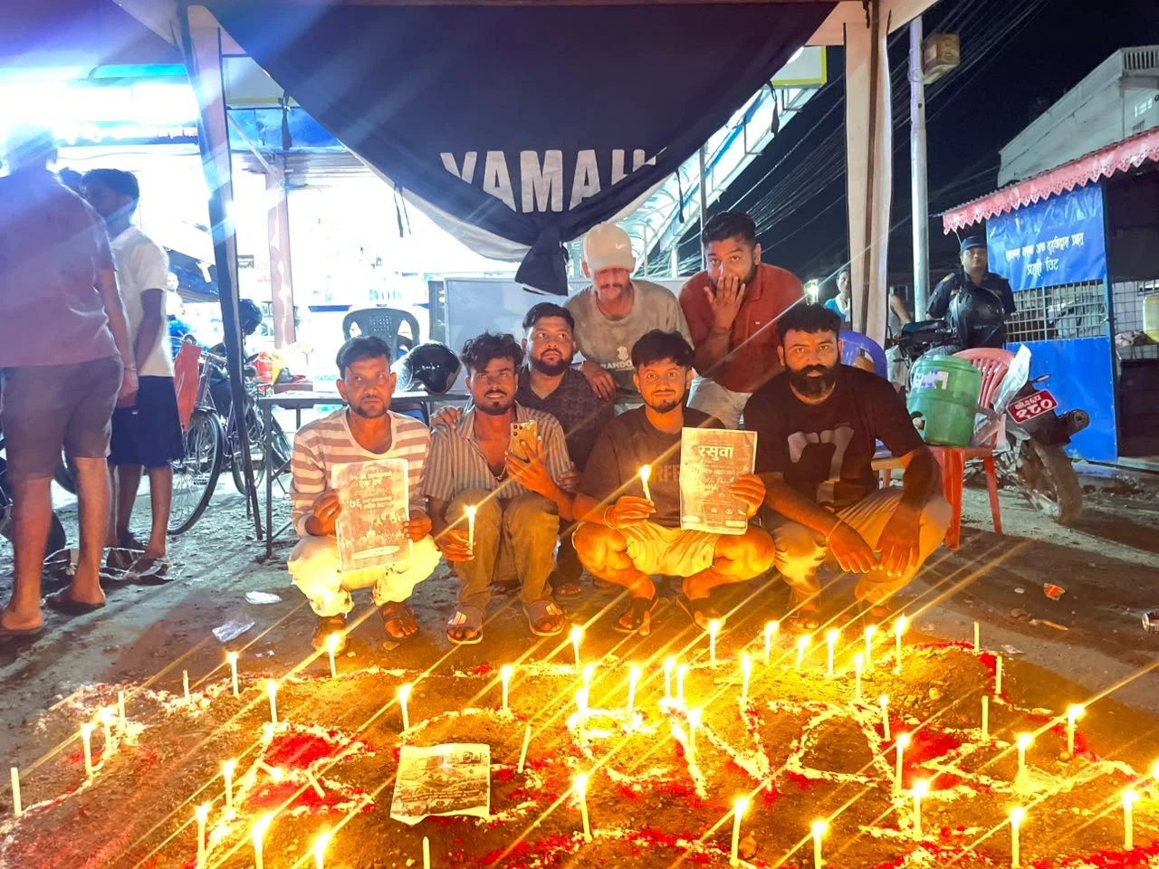 जेनजी युवा समूह र विश्व हिन्दु परिषद्द्वारा दुहबीमा दीप प्रज्वलन जेनजी युवा समूह र विश्व हिन्दु परिषद्द्वारा दुहबीमा दीप प्रज्वलन